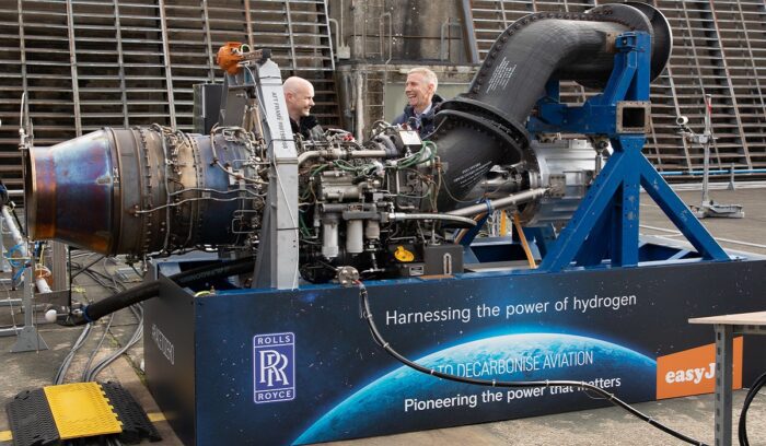 Rolls-Royce & easyJet hydrogen engine, for article on hydrogen jet engine